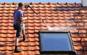 roof cleaning Garnetts, Essex